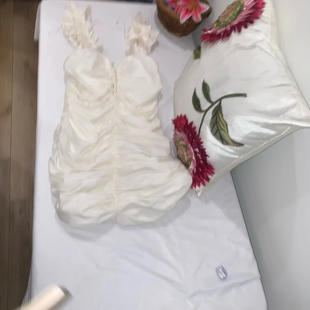 Zara Cream Ruffled Mini Dress Medium - Picture 3 of 5